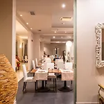 Capo Peloro (adults Only) 4*