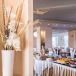Capo Peloro (adults Only) 4*